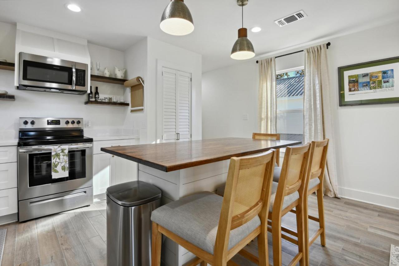 Vacation Rental Bay St Louis Walk To Beach, Dining, Shopping, And Nightlife 베이세인트루이스 외부 사진